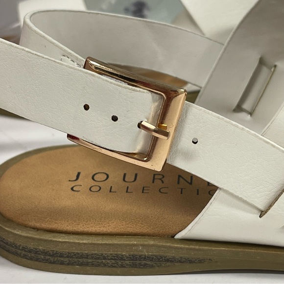 JC LAVINE SANDALS WHITE - Picture 8 of 13